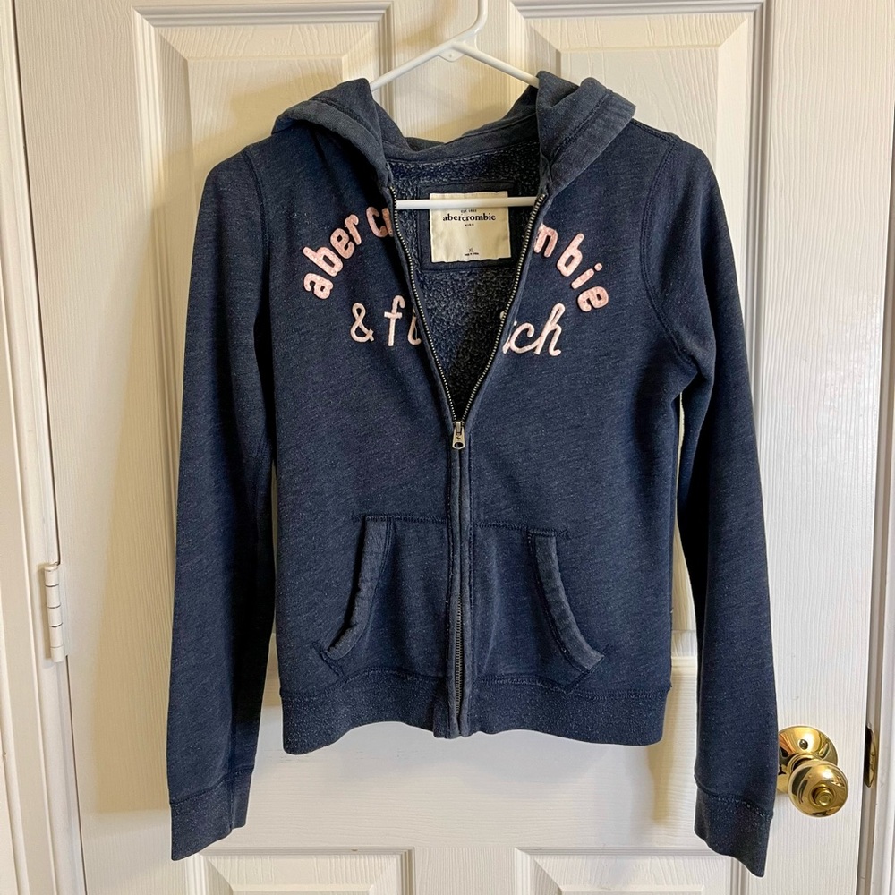 Abercrombie kids zip up hoodie size XL